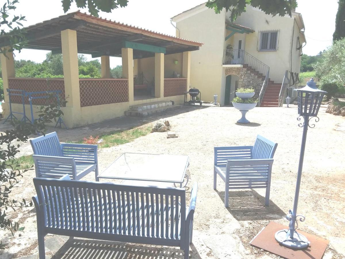Entre Mer Et Montagne Les Arcs-sur-Argens Екстер'єр фото